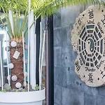 Atico Con Jacuzzi Frente Al Mar De 2 Апартаменты *
